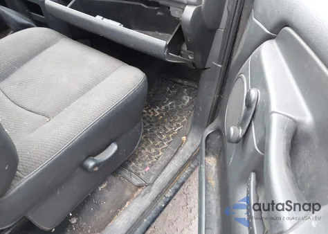 2004 Dodge Ram 1500 St from USA, damaged, VIN 1D7HA16K34J242480